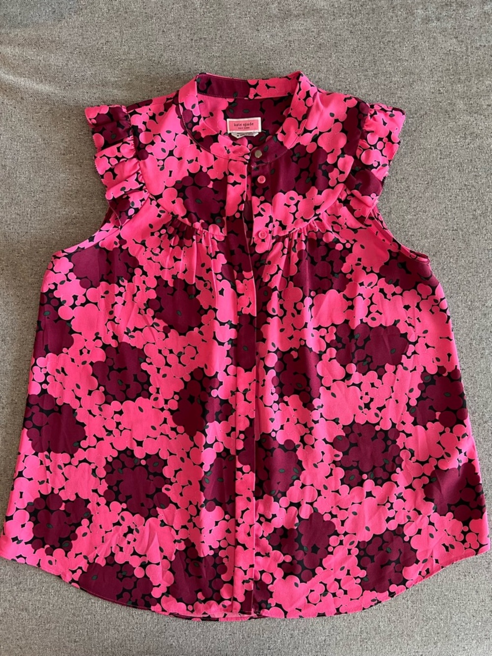 Kate Spade bubble dot top button up